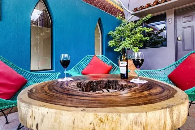 La Luna, 1 King bed