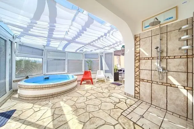 Villa, Kişiye Özel Havuzlu