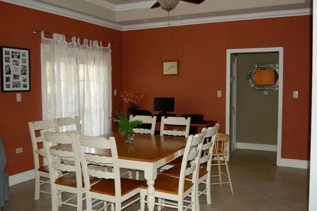 Villa, 4 Yatak Odası, Kişiye Özel Havuzlu