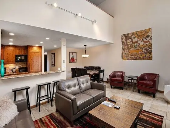 Ev (Casa Del Sol)