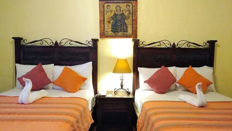 Family Tek Büyük Yataklı Oda