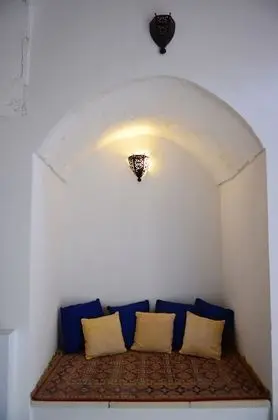 Family Oda, Bahçe Manzaralı