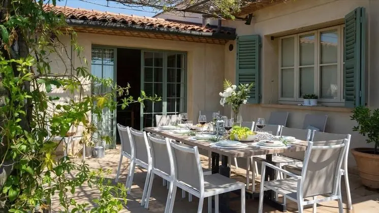 Villa
