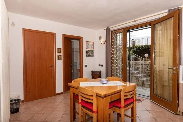 Family Dört Kişilik Oda, Buzdolabı ve Mikrodalga, Zemin Kat