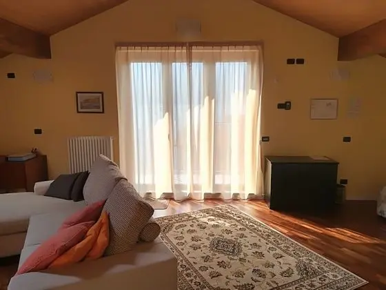 Superior Oda, Balkon, Göl Kenarı