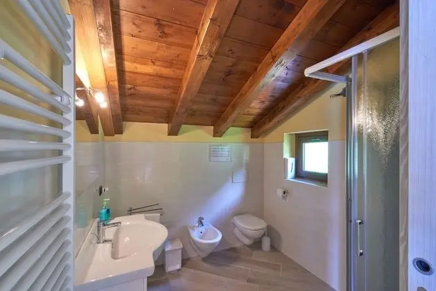 Superior Oda, Balkon, Göl Kenarı