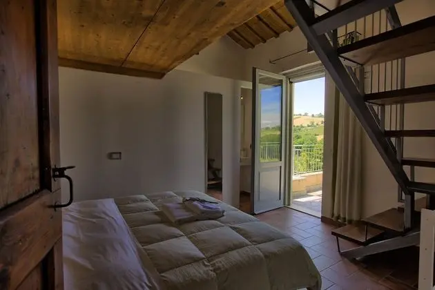 Comfort Üç Kişilik Oda, 1 Yatak Odası, Tepe Manzaralı, Bahçeli