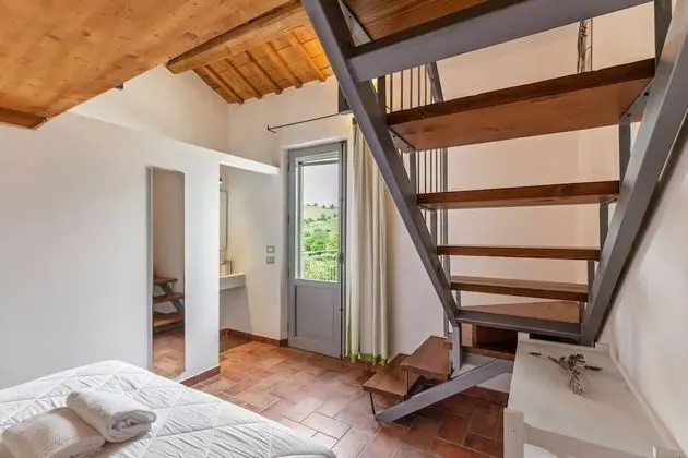 Comfort Üç Kişilik Oda, 1 Yatak Odası, Tepe Manzaralı, Bahçeli