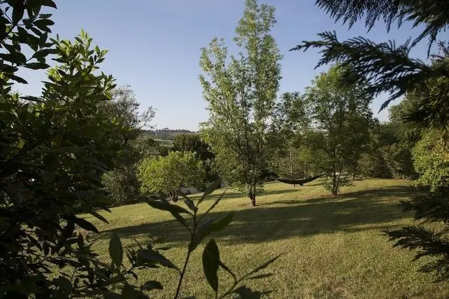 Economy Büyük Yataklı Tek Kişilik Oda, 1 Çift Kişilik Yatak, Bahçe Manzaralı