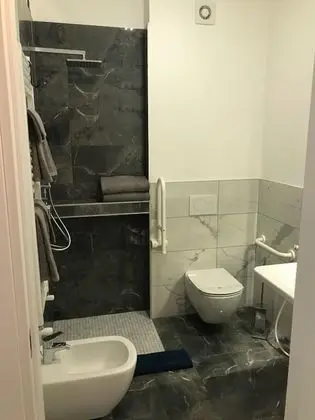 Tek Büyük Yataklı Oda (Romeo)