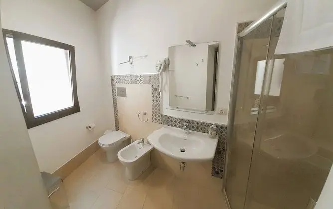 Deluxe Üç Kişilik Oda, 1 Yatak Odası, Buzdolabı