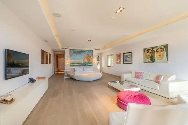 Suit Deniz Manzaralı