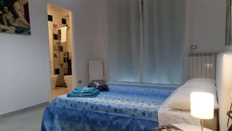 Dört Kişilik Oda (Adamo e Eva)