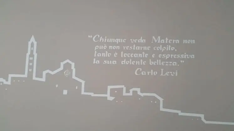 Süit, 1 Büyük (Queen) Boy Yatak ve Çekyat, Banyolu/Duşlu (Levi)