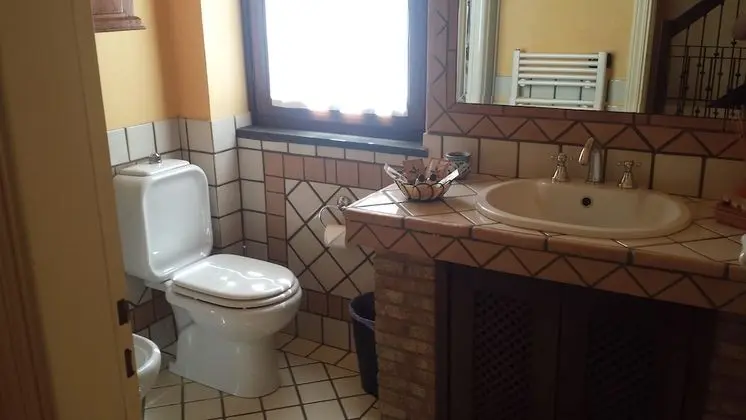 Tek Büyük Yataklı Oda, Dağ Manzaralı (Private External Bathroom)