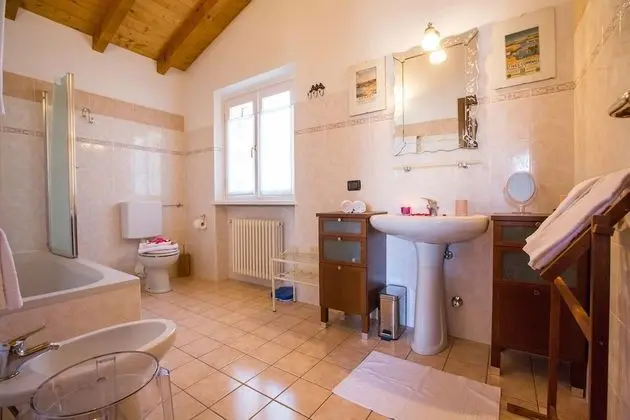 Family Sıra Ev, Birden Çok Yatak, 2 Banyolu, Bahçeli (Casa Delle Mele)