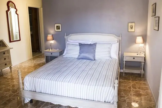 Tek Büyük Yataklı Oda, Şehir Manzaralı (Passiflora)