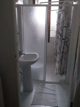 Standard Tek Büyük Yataklı Oda, Ortak Banyo