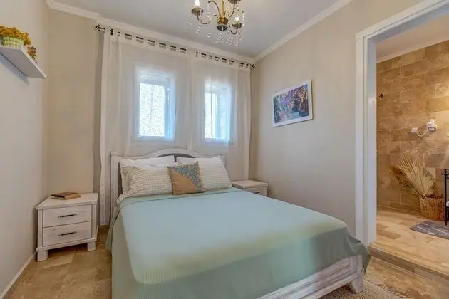 Standard Oda, Dağ Manzaralı