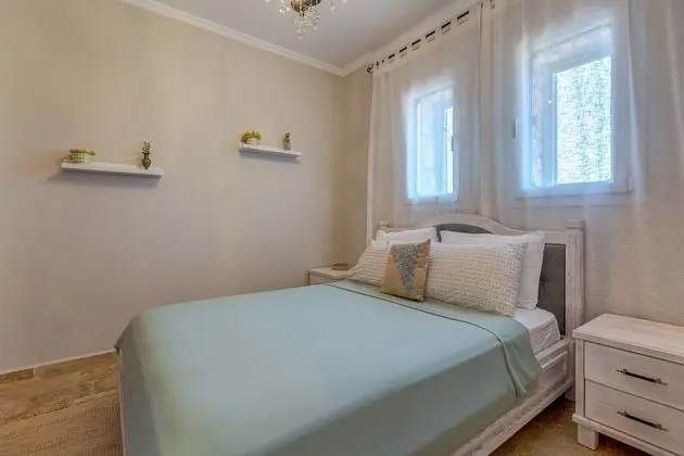 Standard Oda, Dağ Manzaralı