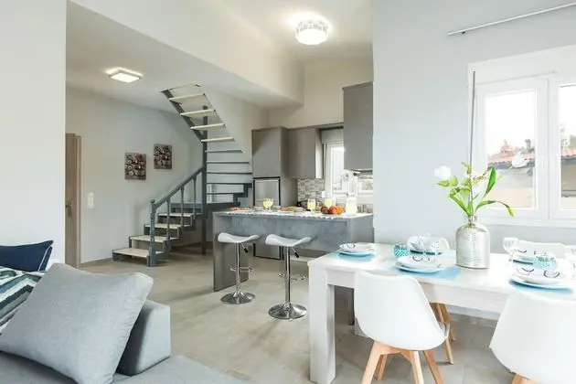 Maisonette 2 Bedrooms, Sea View