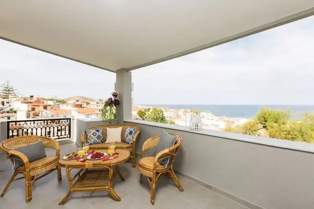 Maisonette 2 Bedrooms, Sea View