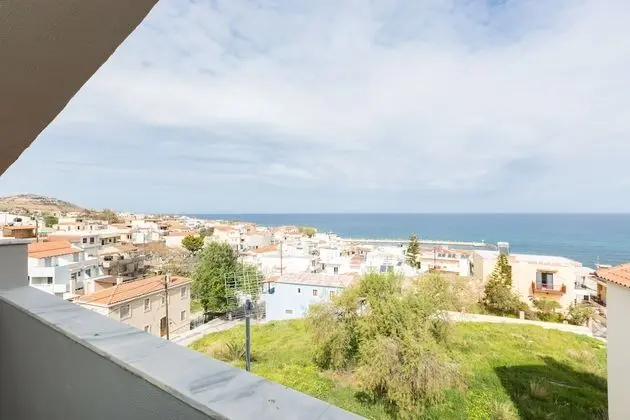 Maisonette 2 Bedrooms, Sea View