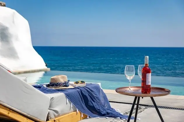 Villa, 2 Yatak Odası, Kişiye Özel Havuzlu, Deniz Manzaralı