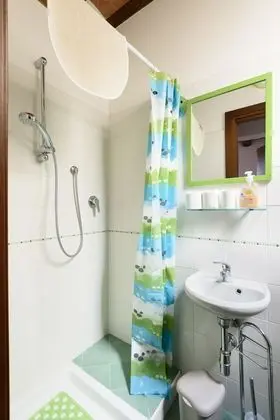 Classic Tek Büyük Yataklı Oda, Ortak Banyo