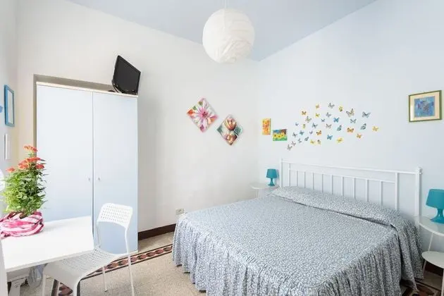 Tek Büyük Yataklı Oda, Ortak Banyo