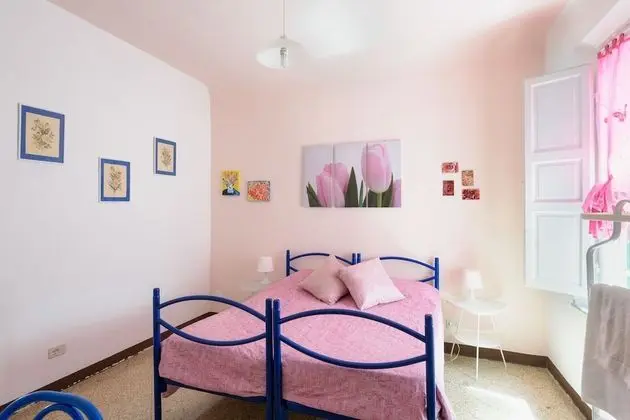 Tek Büyük Yataklı Oda, Ortak Banyo