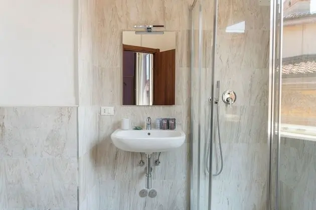 Luxury Üç Kişilik Oda, Şehir Manzaralı