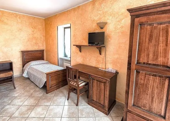 Dört Kişilik Oda, Dağ Manzaralı