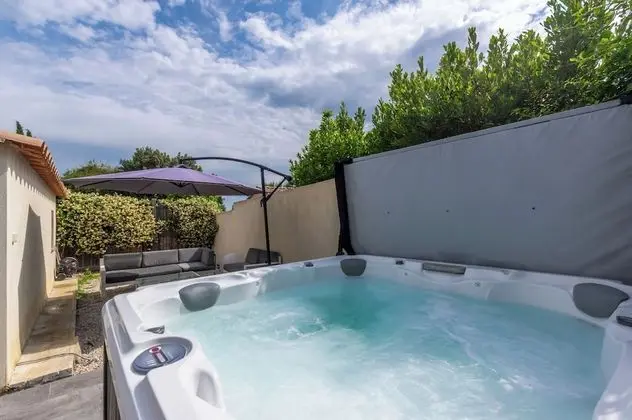 Villa Deluxe avec SPA privatif (Cubic)