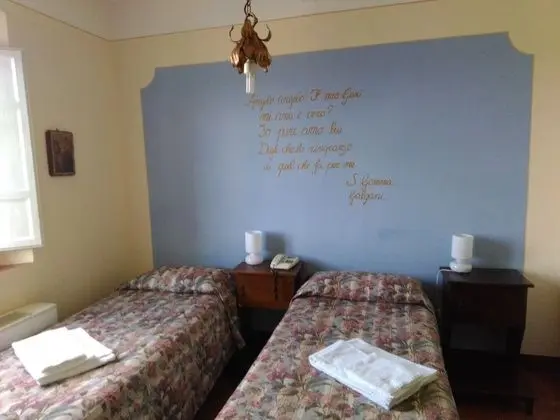 Basic Üç Kişilik Oda