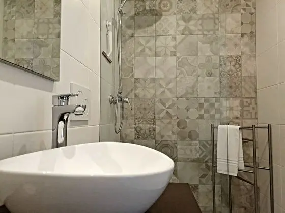 Economy Tek Büyük veya İki Ayrı Yataklı Oda