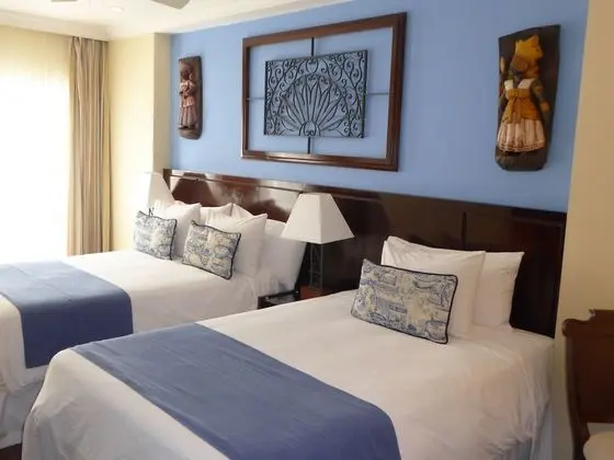 Deluxe Bay View Twin