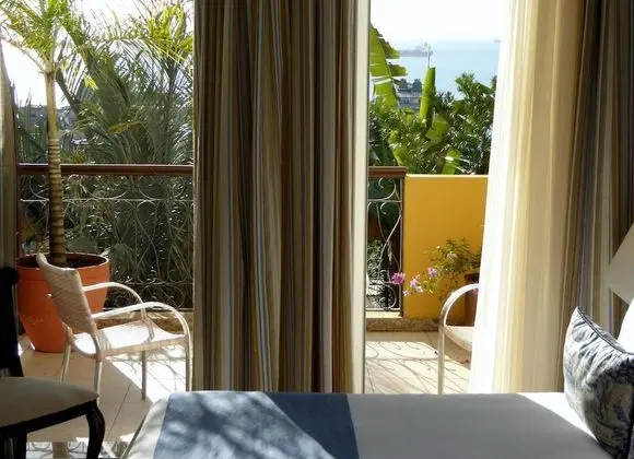 Deluxe Bay View Twin