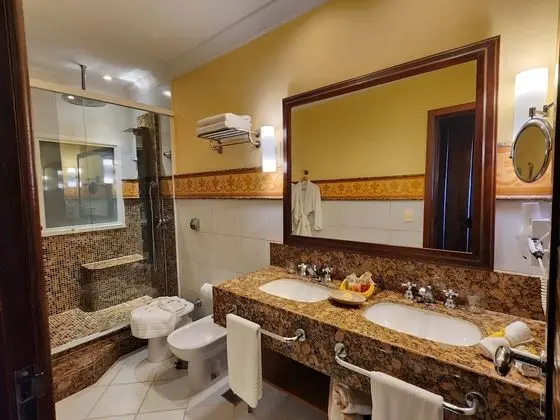 Deluxe Bay View Twin
