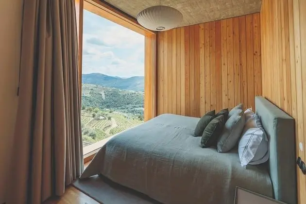 Tek Büyük Yataklı Oda (Limoeiro)