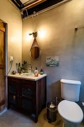 Deluxe Stüdyo, Deniz Manzaralı, Dağ Yamacı