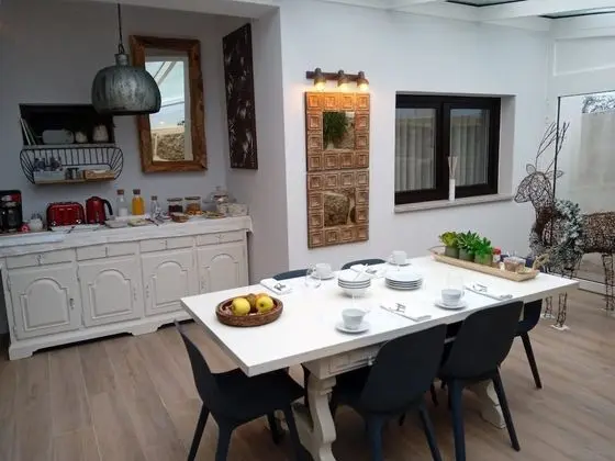 Deluxe Tek Büyük Yataklı Oda (1)