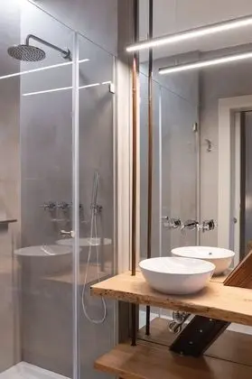 Deluxe Tek Büyük veya İki Ayrı Yataklı Oda