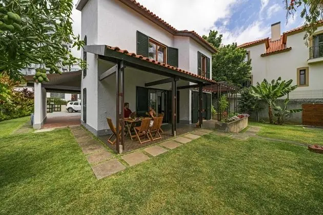 Ev (3 Bedrooms)