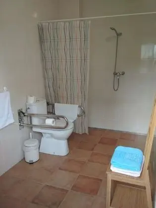 İki Ayrı Yataklı Oda, Özel Banyo