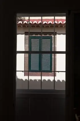 Traditional Stüdyo, Şehir Manzaralı