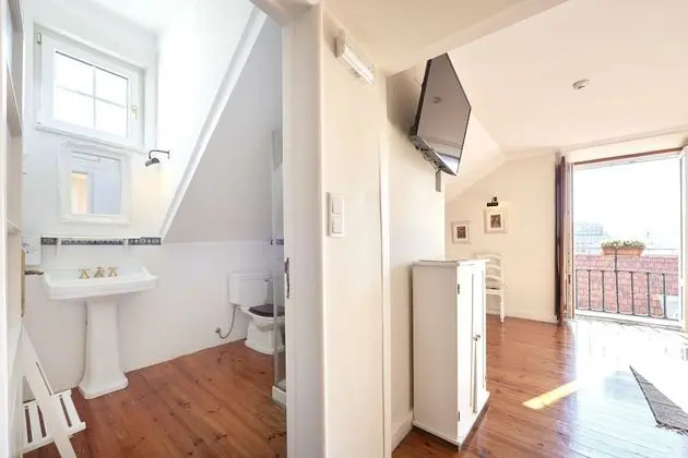 Superior Tek Büyük Yataklı Oda