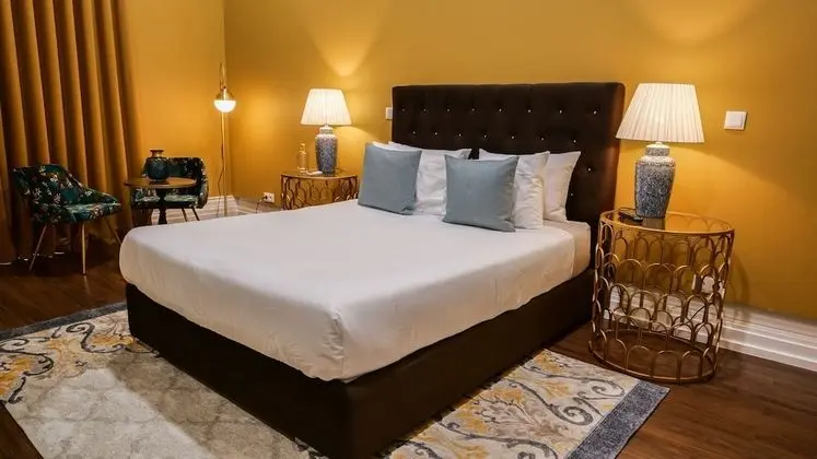 Deluxe Tek Büyük Yataklı Oda, 1 Büyük (Queen) Boy Yatak, Şehir Manzaralı (Yellow)