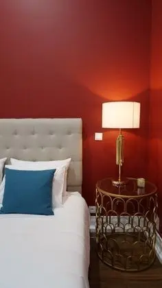 Standard Tek Büyük Yataklı Oda, 1 Büyük (Queen) Boy Yatak, Şehir Manzaralı (Red)