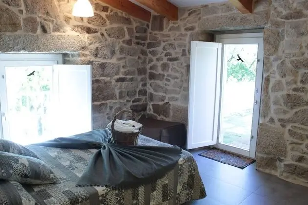 Superior Tek Büyük Yataklı Oda, 1 Çift Kişilik Yatak, Banyolu/Duşlu, Bahçe Manzaralı (102 Fuente)